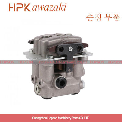 7021601540 Voet Pedaalklep, het Graafwerktuig Spare Parts van PC200 PC220 KOMATSU